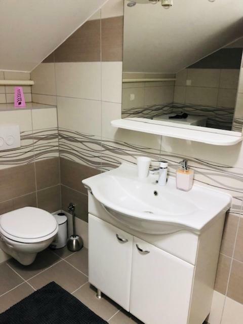 Apartman Koprivnica Hotel Buitenkant foto